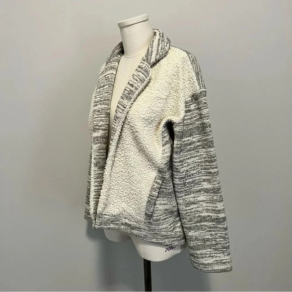 Anthropologie Saturday Sunday  Fleece Sweater Jacket Shacket - Picture 5 of 13